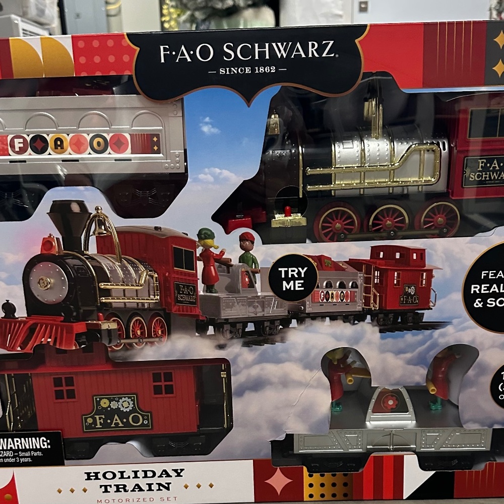FAO Schwarz holiday train